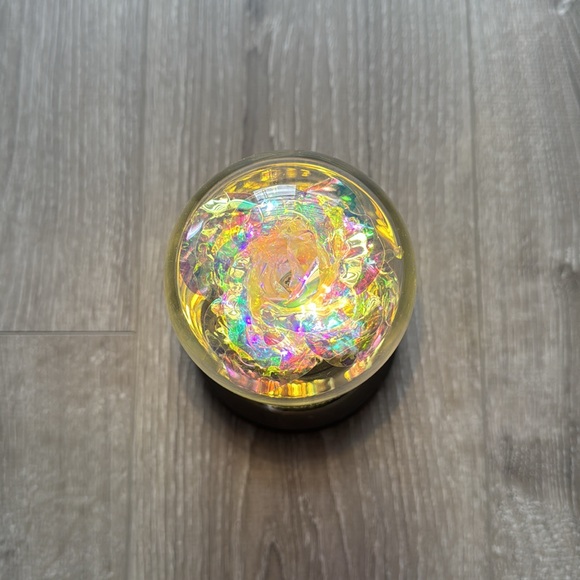 Light Up Glass Otlonpe Rose - Picture 6 of 8